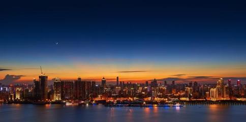 武汉长江两岸夜景 中国南方的璀璨明珠